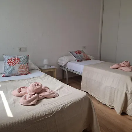Super Centric With Great Views, Totally Refurbished Apartment *